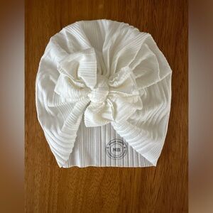 Bunny Knots Newborn Headwrap